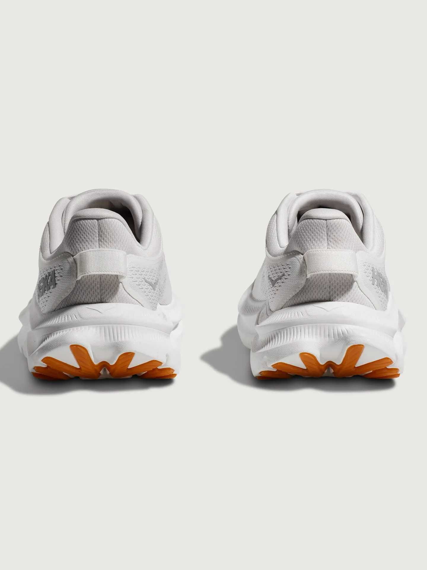 Kawana 2 - White/Nimbus Cloud