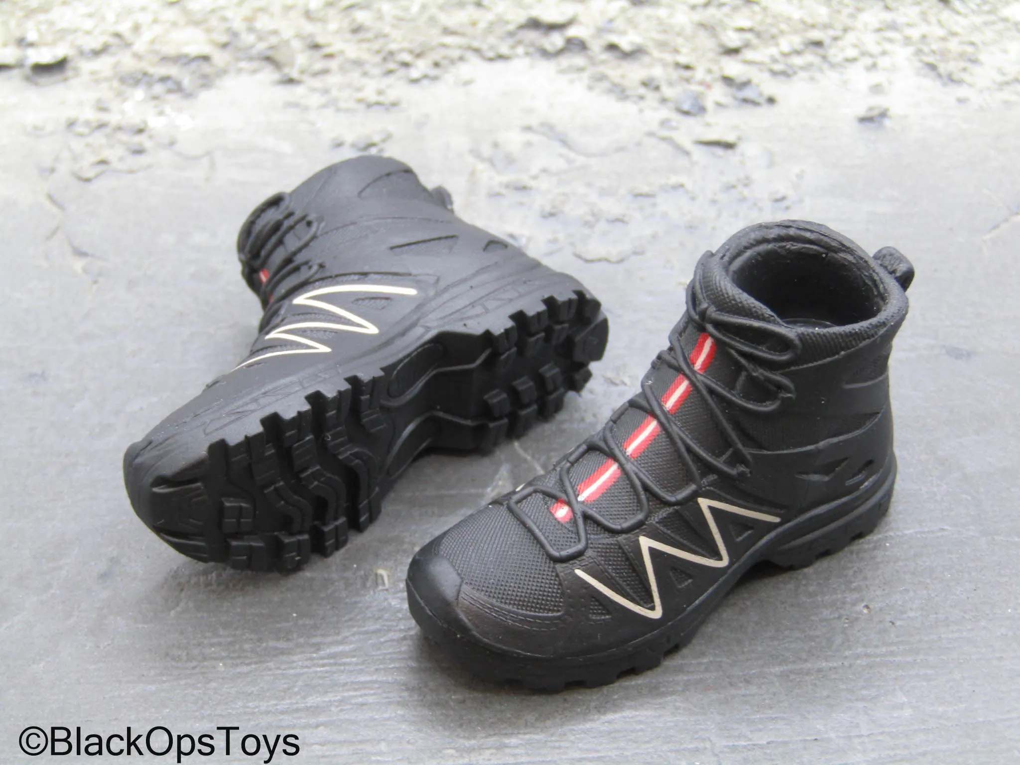 Modern Battlefield - Zimo - Black Combat Boots (Peg Type)
